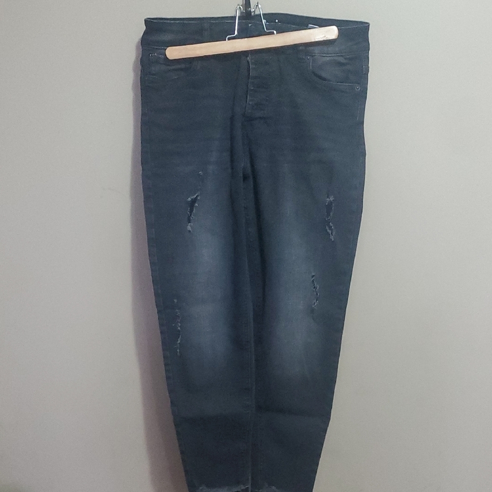 Jeaniologie Distressed Mid Rise Cropped Button Fly Skinny Black Jeans Size 12